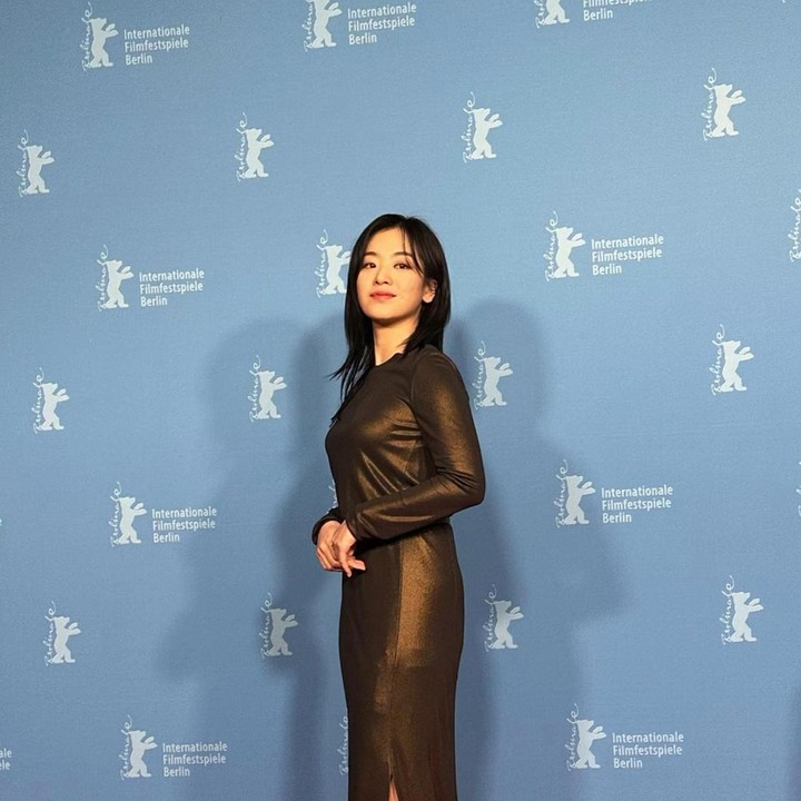 <p>Artis Korea kelima yang lahir di hari Valentine ada Lee Joo Young, Bunda. Lahir pada 14 Februari 1992, pemeran K-drama Itaewon Class (2020) ini merupakan lulusan jurusan Film dan Teater di Kyung Hee University. (Foto: Instagram @i_icaruswalks)</p>