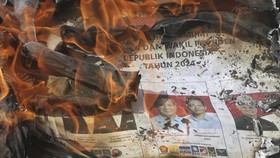 FOTO: Awas Surat Suara Rusak, Cek Sebelum Masuk Bilik TPS