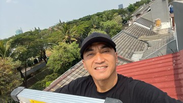 SEDANG TIDAK FOKUS