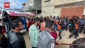 VIDEO: Bom Israel Bombardir Kota Rafah, Ratusan Orang Tewas