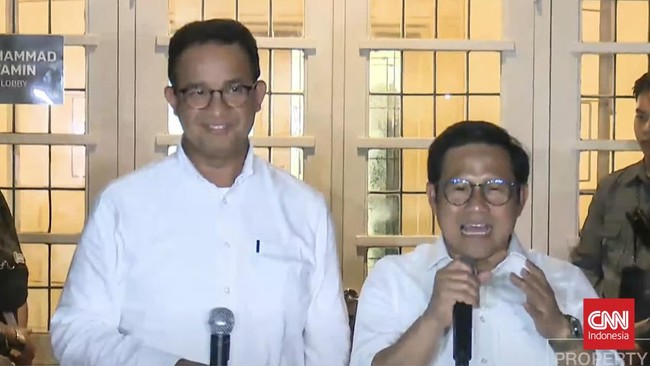 Paslon 01 Anies-Muhaimin meminta Tim Hukum Nasional AMIN mengajukan sengketa hasil pemilu ke MK.