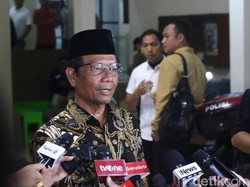 Mahfud Md Ngaku Tenang Seusai Menjalankan Ibadah Umrah