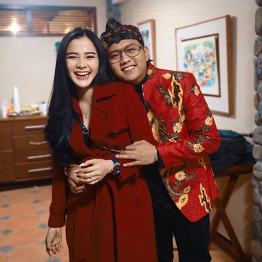 Ritual Denny Caknan Harus Lakukan Ini dengan Bolla Bonita sebelum Manggung