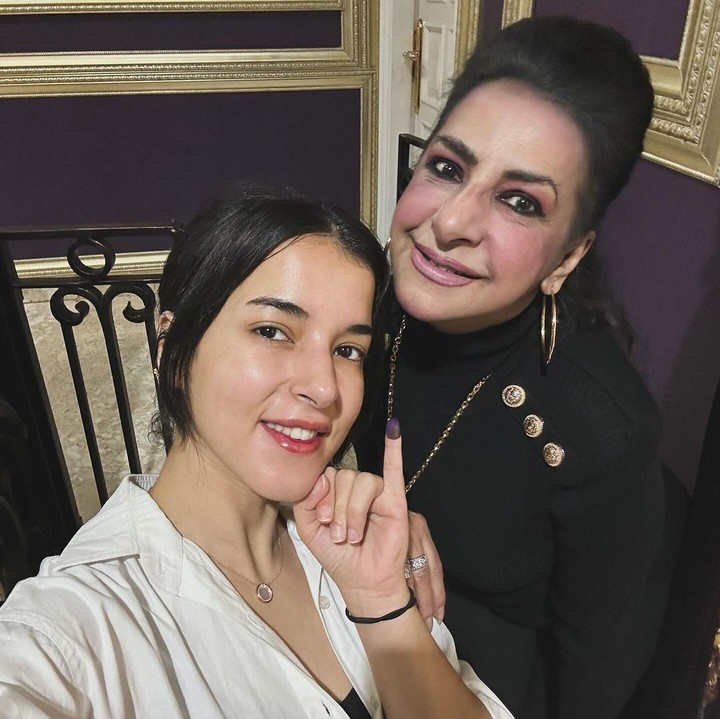 <p>Kemudian ada beauty influencer Tasya Farasya, nih. Sambil menunjukkan jari bertinta, ia berpesan pada publik untuk tidak golput. "<em>happy voting dayyyy</em>!!!! JANGAN GOLPUT BRO," tuturnya. (Foto: Instagram @tasyafarasya)<br /><br /></p>