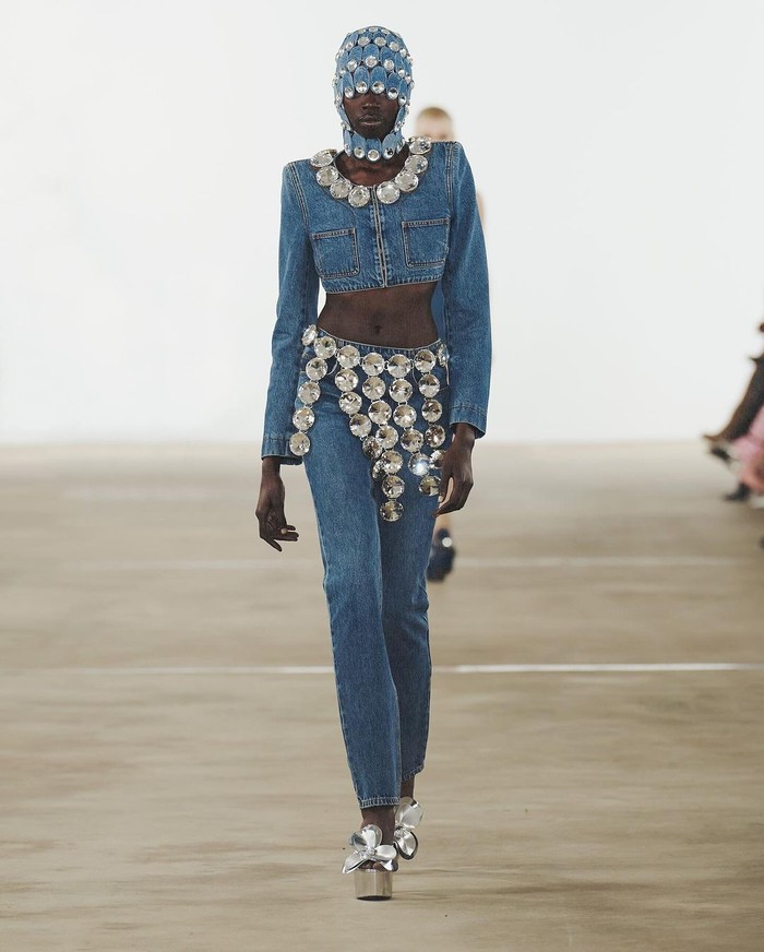 Hal Menarik dari Koleksi AREA di New York Fashion Week 2024