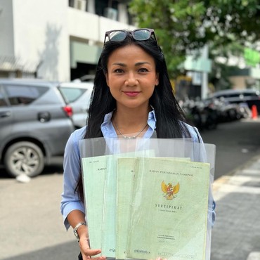 Eks ART Ibunda Tak Terima Sertifikat Tanah Dikembalikan, Nirina Zubir: Dia Siapa?