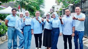Zulhas Nyoblos Bareng Keluarga, Berharap Pemilu 2024 Damai