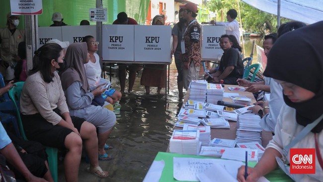 Pj Gubernur DKI Jakarta Teguh Setyabudi menyebut pihaknya juga telah memetakan sejumlah TPS yang rawan banjir, termasuk menyiapkan langkah antisipasi.
