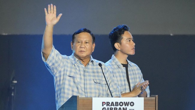 LSI mencatat masyarakat penerima bansos dari pemerintah paling banyak mendukung pasangan Prabowo-Gibran di Pilpres 2024.