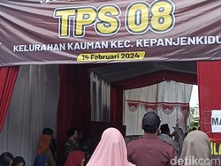Prabowo-Gibran Unggul di TPS Wali Kota Blitar