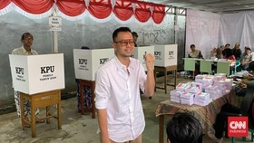 Raffi Ahmad Resmi Nyoblos, Numpak Skutik ke TPS