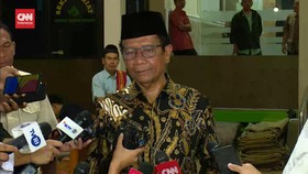 VIDEO: Usai Nyoblos di DIY, Mahfud ke Jakarta Temui Megawati