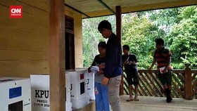 VIDEO: Warga Adat Talang Mamak Jambi Rela Tak Masuk Hutan Demi Pemilu