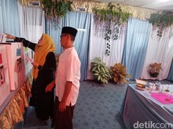 Harapan Pemilih Pemula di TPS WC Umum Tasikmalaya