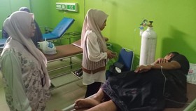 Kelelahan, 6 Anggota KPPS di Sinjai Pingsan Saat Perhitungan Suara