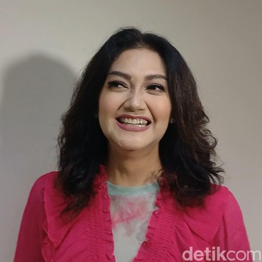 Ayu Ting Ting Bakal Jadi Ibu Persit, Bella Saphira: Ikhlaslah Belajar Rendah Hati