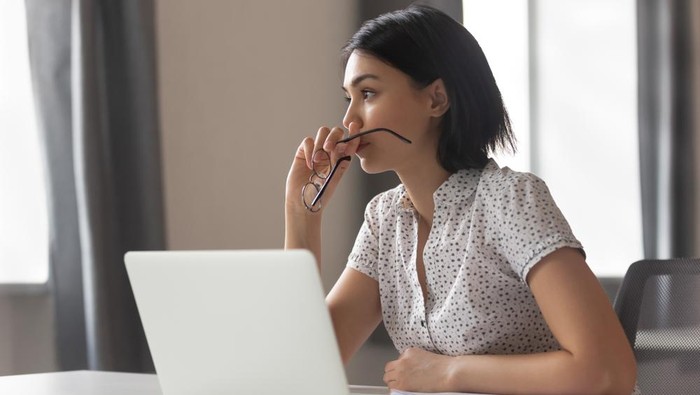 Artike ini akan membantu Anda menemukan ide bisnis passive income untuk mencapai kebebasan finansial dengan usaha minimal setelah modal yang solid.