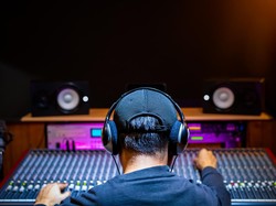 DDL Mau Jadi Game Changer Royalti Musik, FESMI Pertanyakan Dasar Hukum