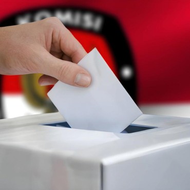 Ini Daftar 22 Artis yang Berpeluang Lolos ke DPR RI