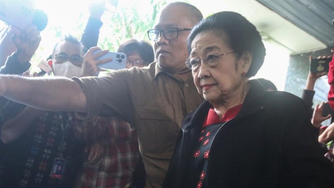 Presiden Kelima RI Megawati Soekarnoputri Siap Menyambut Puluhan Tamu Terpilih pada Open House Lebaran