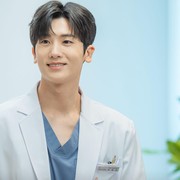 Park Hyung Sik Bagikan 3 Tips Penting Menjaga Kesehatan dan Rahasia di Balik Aura Positifnya!