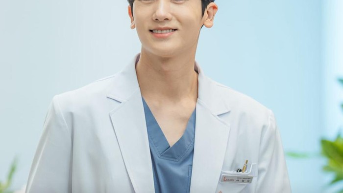 Park Hyung Sik Bagikan 3 Tips Penting Menjaga Kesehatan dan Rahasia di Balik Aura Positifnya!