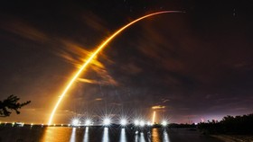 FOTO: Perjalanan Odysseus ke Dekat Kutub Selatan Bulan Dimulai