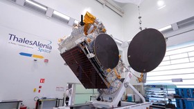 Satelit Merah Putih 2 Diluncurkan Pakai Roket SpaceX Lusa