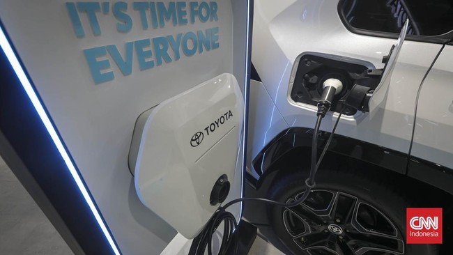 Menurut Kemenperin ada dua wacana insentif untuk mobil PHEV, kebijakan fiskal di bawah mobil listrik dan pelat nomor lis biru.