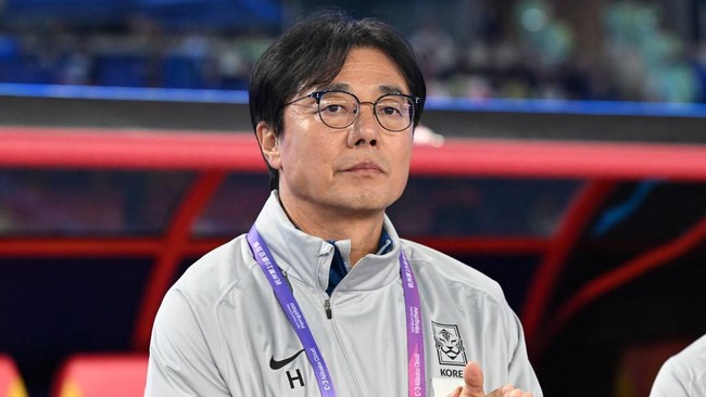 Pelatih Korea Selatan U-23 Hwang Sun Hong mengaku sudah bicara dengan STY dan memprediksi timnya akan melawan Indonesia di Piala Asia U-23 2024.