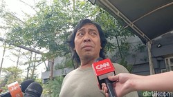 Segini Gaji dan Tunjangan Ahmad Dhani hingga Komeng Jika Lolos ke DPR