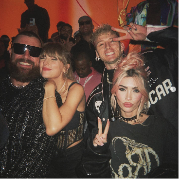 Dituding Xenofobia, Begini Bantahan Megan Fox Usai Sebut Boneka Seks Ukraina di IG