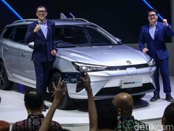 Ada Peluang MG Bawa SUV Hybrid ke Indonesia