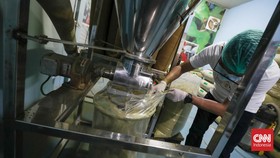 FOTO: Membedah Pabrik Ekspor Kratom di Pontianak