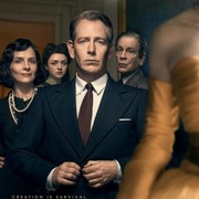 3 Fakta 'Gelap' Coco Chanel dan Christian Dior yang Dibongkar Serial The New Look