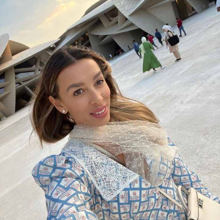 <p>Belakangan ini, perempuan bernama Elsina Khayrova tengah hangat diperbincangkan di kalangan Hollywood. Bukan tanpa alasan, Elsina diduga menjalin asmara dengan aktor ternama, Tom Cruise yang berusia 61 tahun. (Foto: Instagram@elsina_k)</p>