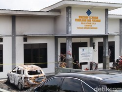 Mobil Timses Caleg DPR RI Cianjur Diduga Dibakar OTK, Polisi Turun Tangan