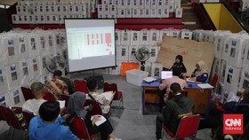 Geliat Rekapitulasi di Kecamatan & Fenomena 'Gali Kubur' Suara Pemilu