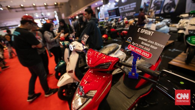 Pemerintah hingga kini belum bisa memastikan apakah pemberian subsidi untuk pembelian sepeda motor listrik akan berlanjut atau tidak.