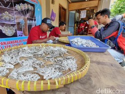 Pria di Bantul Sulap Tembaga-Kuningan Jadi Aksesoris, Raup Omzet Rp 35 Juta