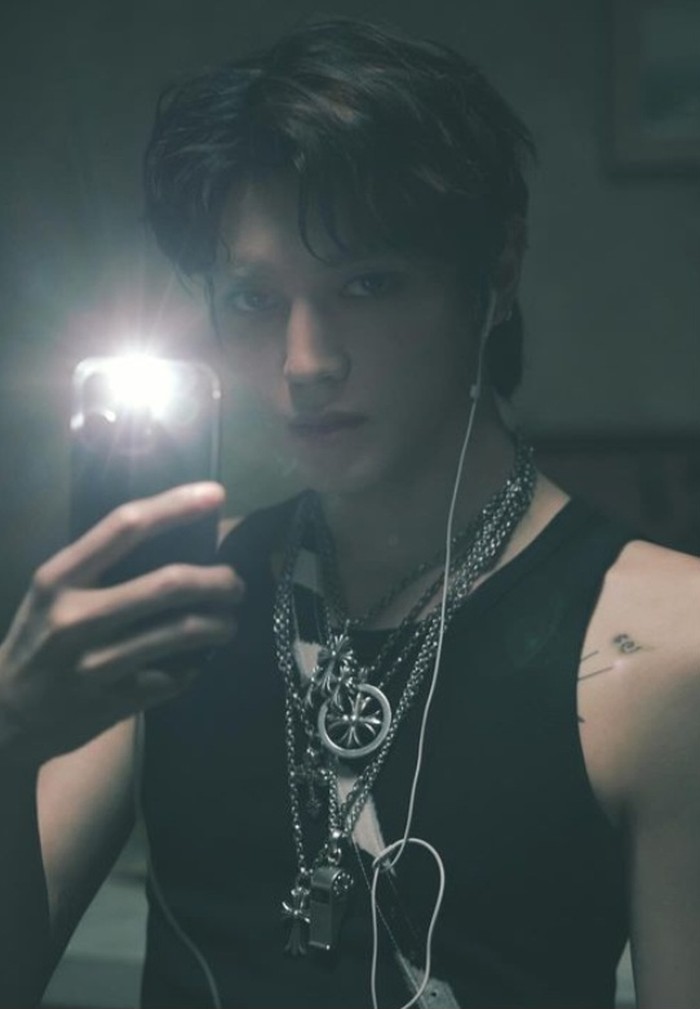 Video tersebut juga menyajikan potongan melodi yang berpadu dengan rap khas Taeyong/Foto: instagram.com/nct