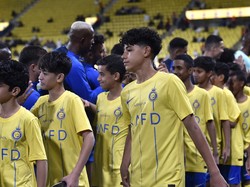 Al Nassr U-13 Juara, Cristiano Ronaldo Jr Malu-malu Tos Sama Ayahnya