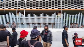Massa Gelar Demo Depan Bawaslu, Protes Dugaan Kecurangan Pemilu