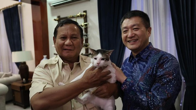 Dubes China untuk RI Lu Kang menemui Prabowo di kediaman Kertanegara, sampaikan ucapan selamat soal hasil pemilu.