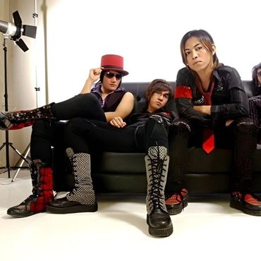 Lirik Lagu Kau Curi Lagi - J-Rocks