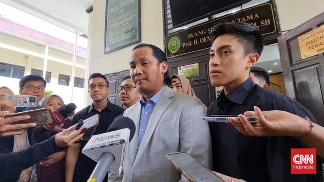 Polda Metro Jaya menjelaskan alasan penyidik Ditreskrimsus mengubah password email dan Instagram milik Aiman Witjaksono untuk menjaga orisinal barang bukti.