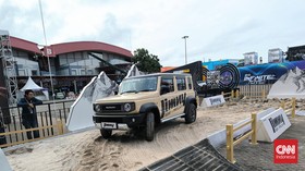 Suzuki Jimny 5 Pintu Diduga 'Digoreng' Sales di IIMS, Harga Rp520 Juta