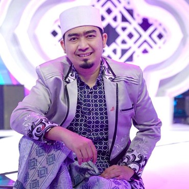 Ustaz Solmed Rela Rumah Rp80 Miliar Miliknya Dijual
