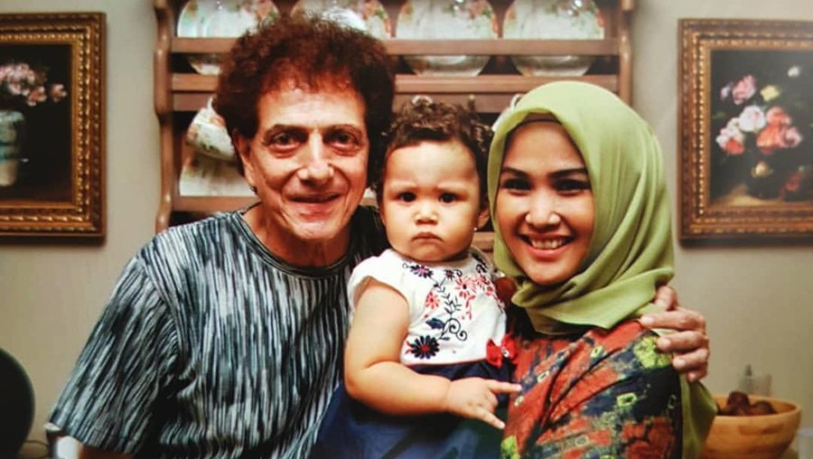 Ahmad Albar dan Anak