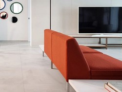 Estetik Abis! Intip 6 Penampakan Asrama Para Personel NewJeans yang Modern Minimalis